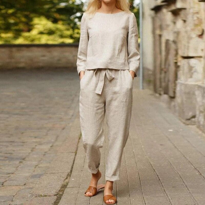 Sorelle | Women's Minimal Monochrome Two-Piece Outfit