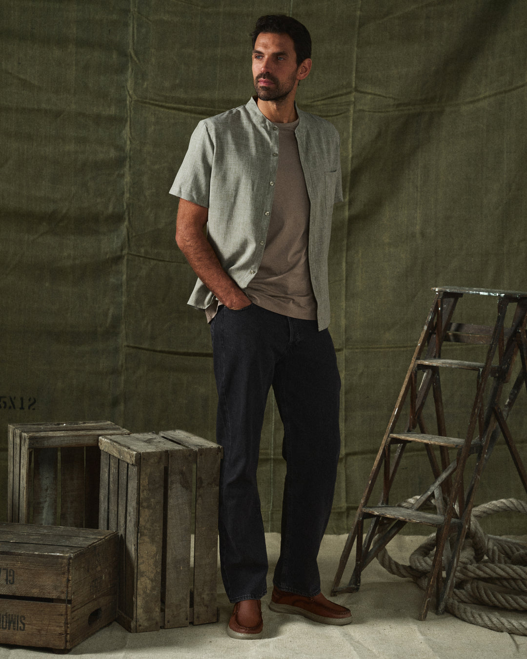 Aaron | Men's Stand Collar Button-Down Shirt