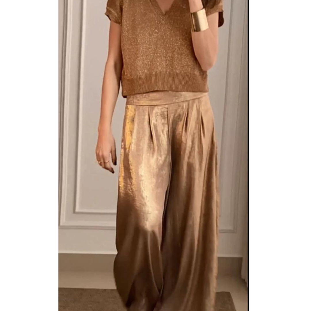 Freya | Women's Knit V-Neck Top And Wide Leg Co-Ord Set