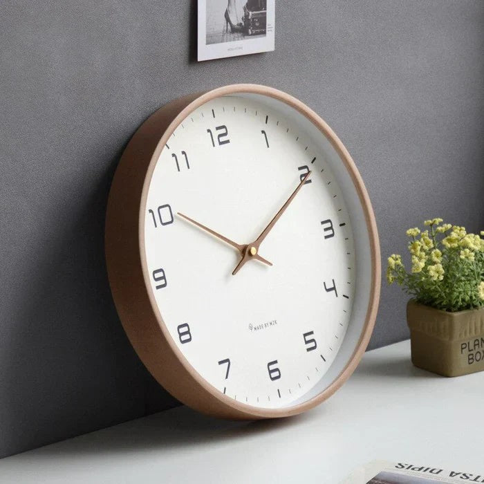 Solid wood silent wall clock - product photo 2