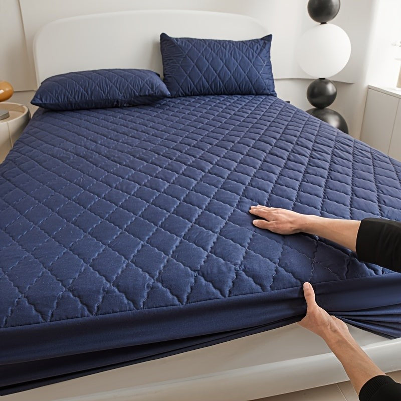 Quilted waterproof mattress protector - product photo 17