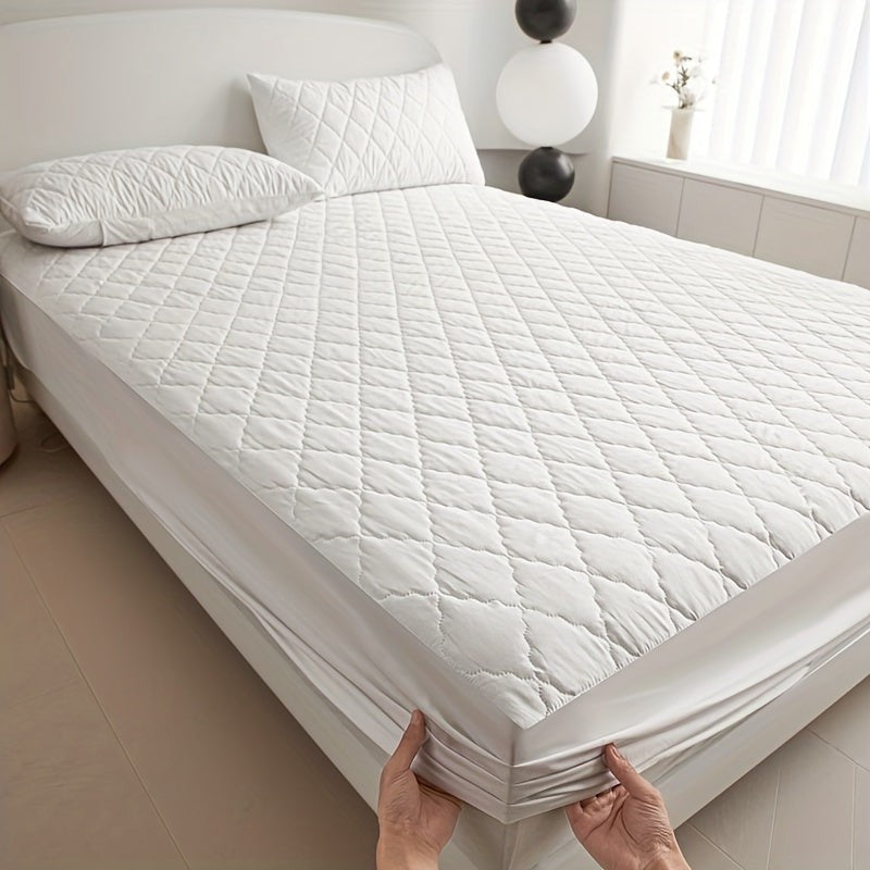 Quilted waterproof mattress protector - product photo 5