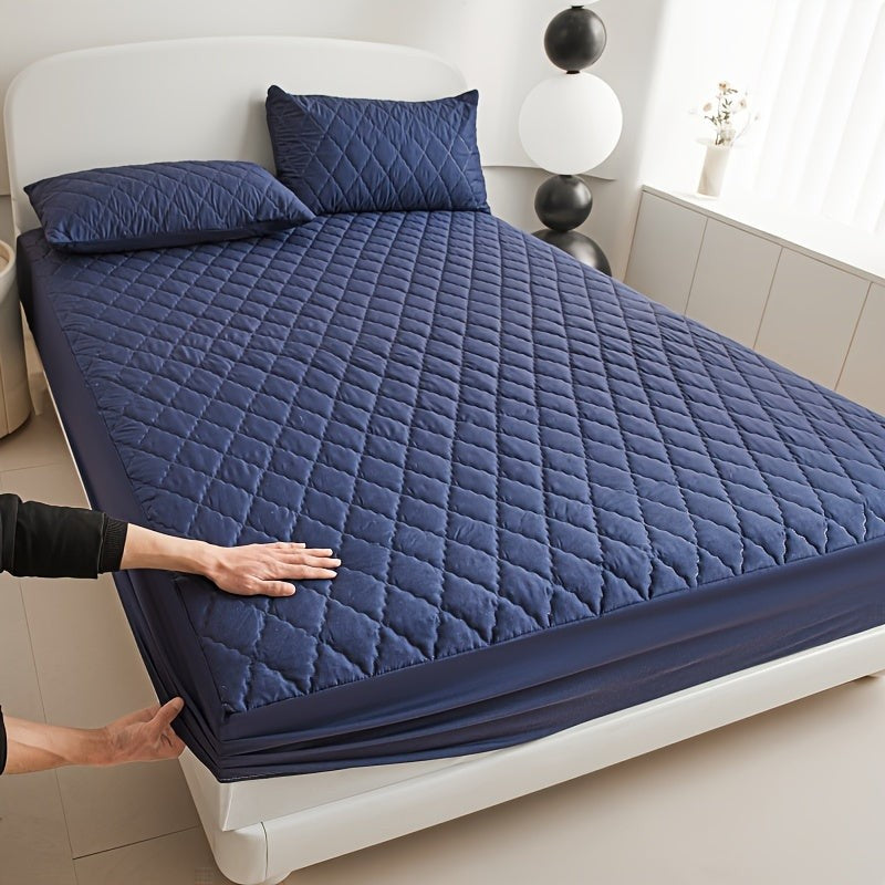 Quilted waterproof mattress protector - product photo 8
