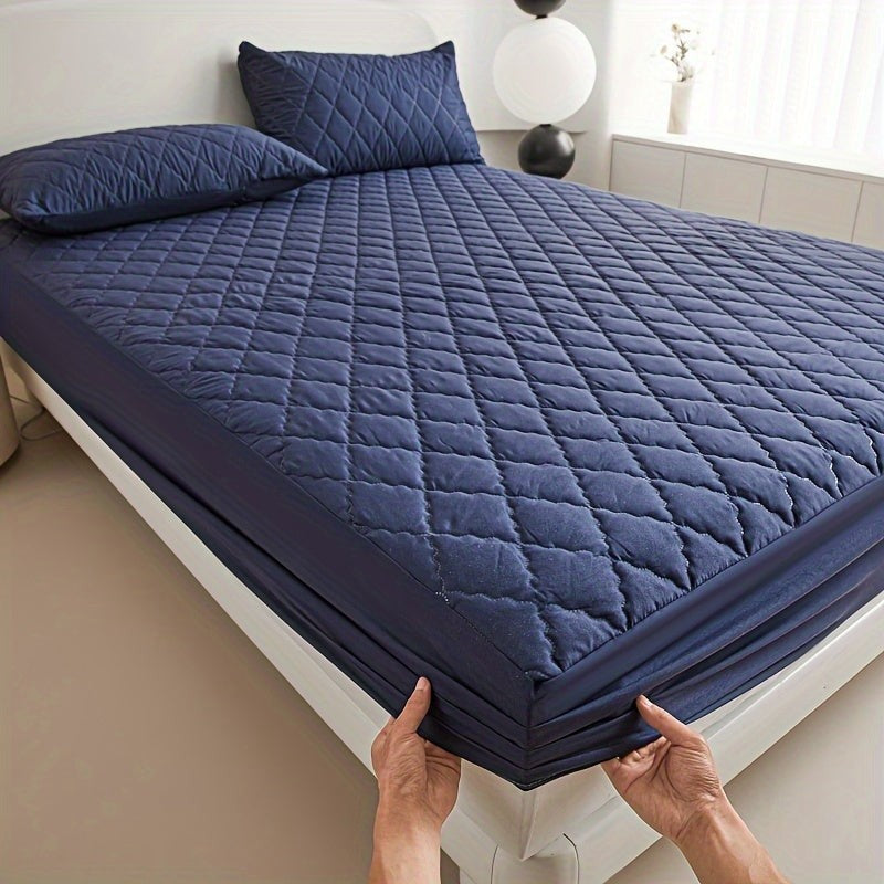 Quilted waterproof mattress protector - product photo 9