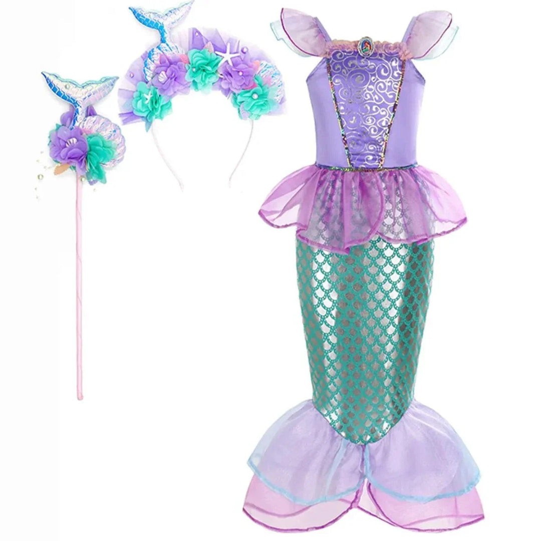 Children's princess costume with accessories - product photo 2