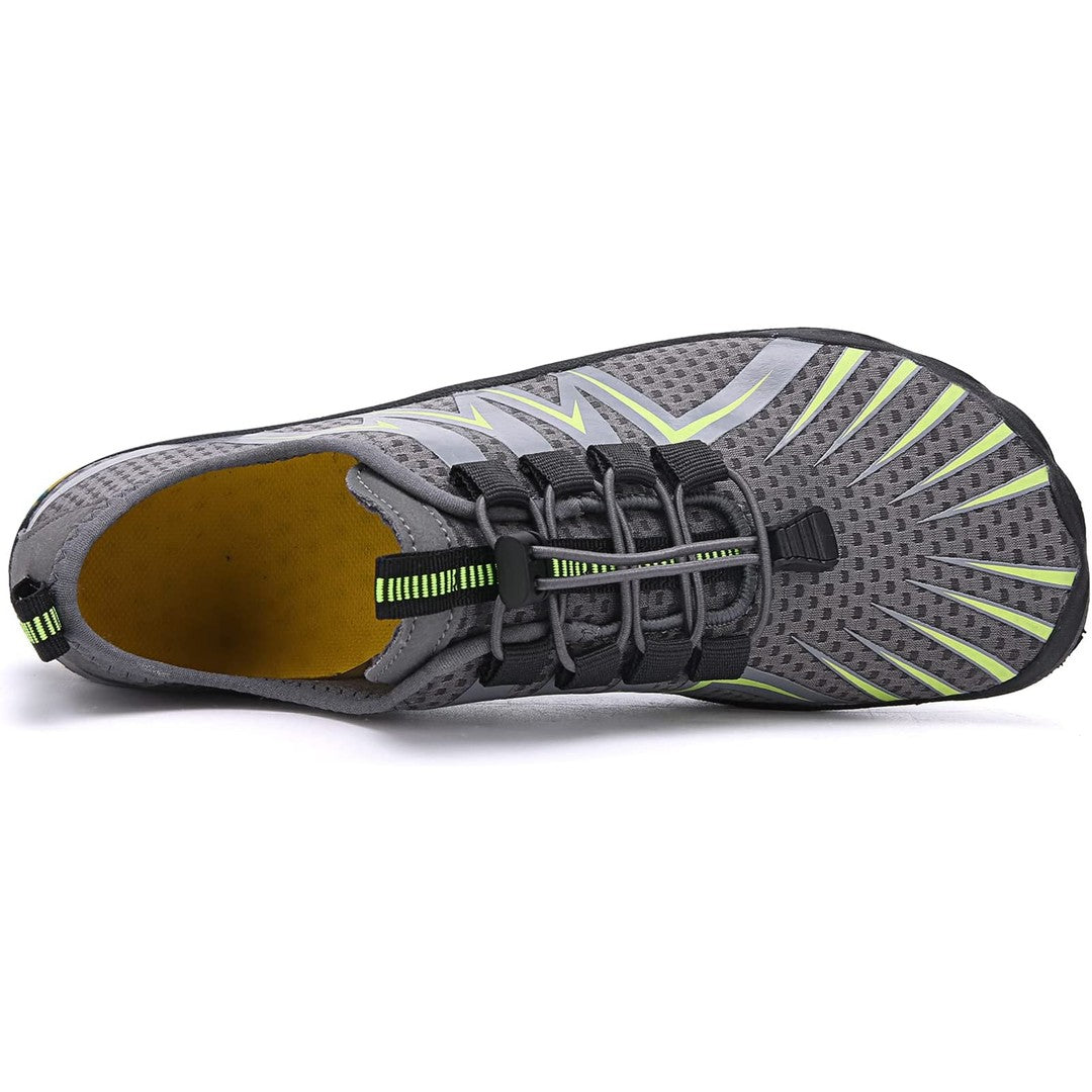 Man wearing the Dawson men's wide-leg lightweight shoes, 17 view
