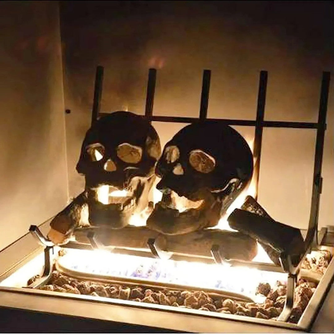 Cast resin skull ornament - product photo 4
