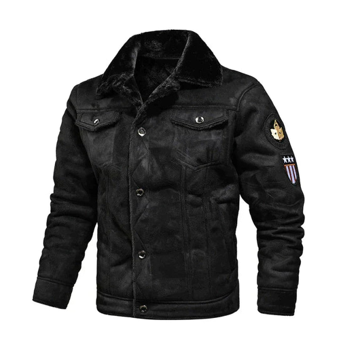 Man wearing the Enrique men's leather breathable jacket, front view