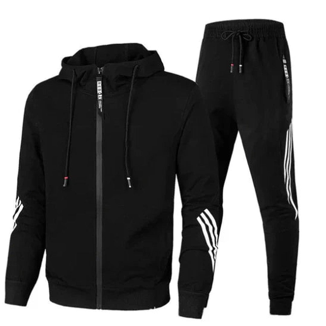 Man wearing the Enzo men's cotton tracksuit, back view