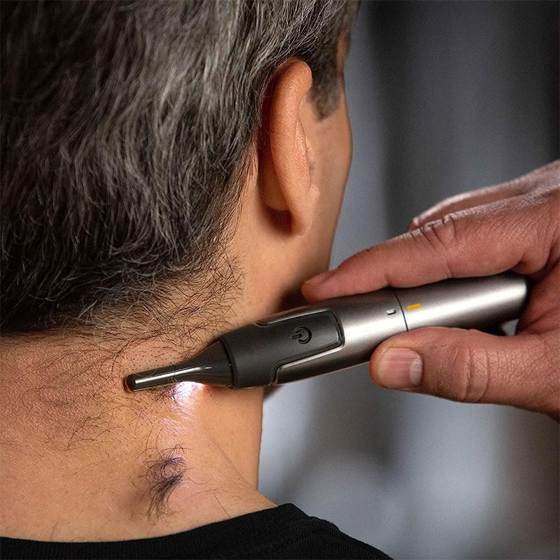 Precision trimmer with titanium-coated blade and LED light - product photo 10