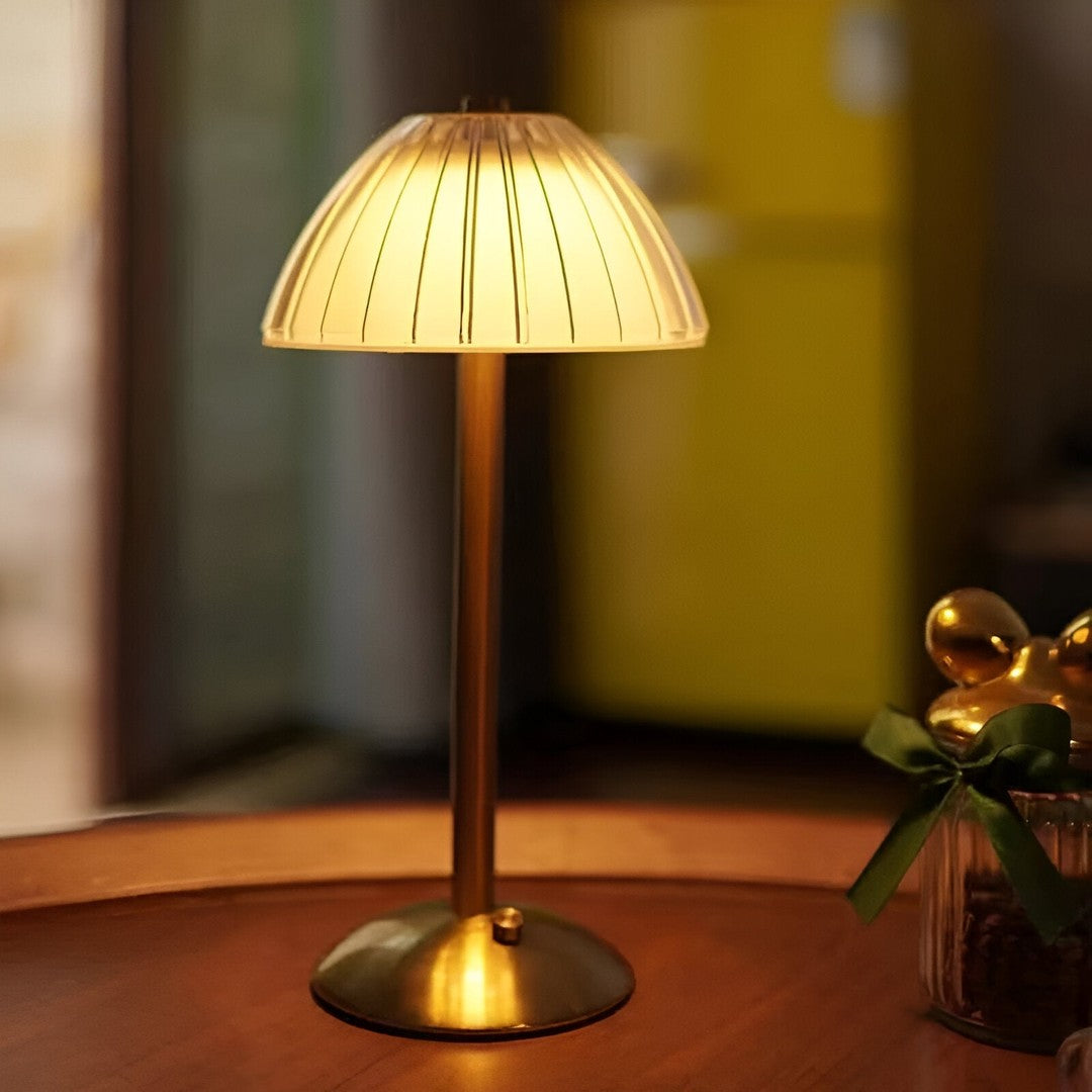 Cordless glass table lamp - product photo 3