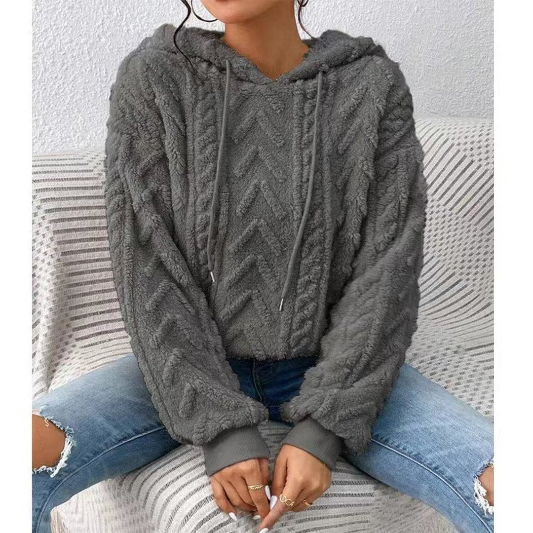 Woman wearing the Isolde women's sweatshirt, back view