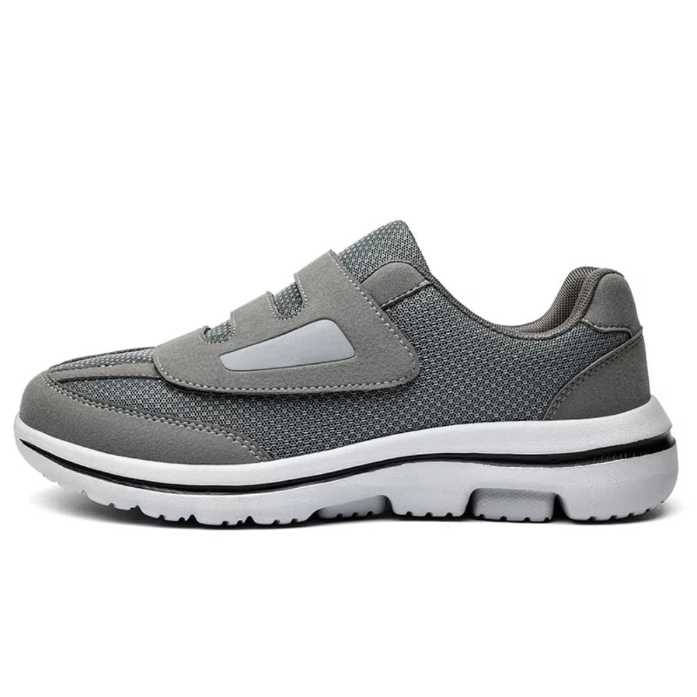 Adjustable wide-fit shoes with straps - product photo 1