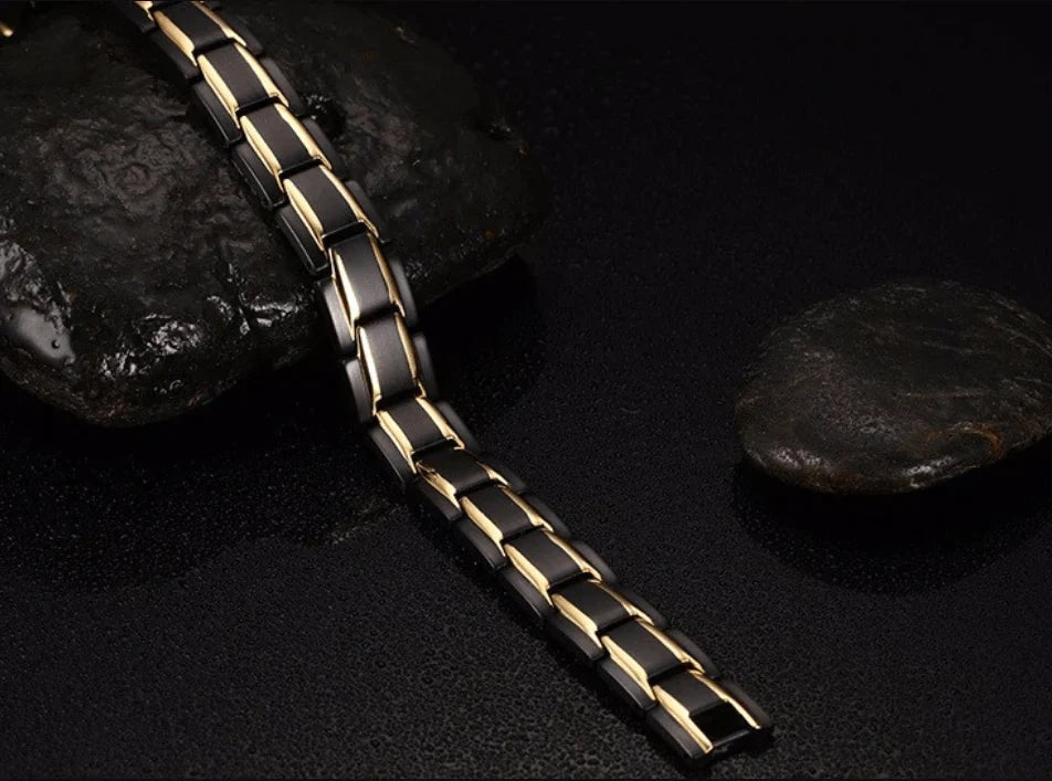 Hematite bead bracelet - product photo 10