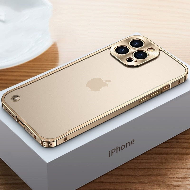 Cnc machined aluminium phone case - product photo 6