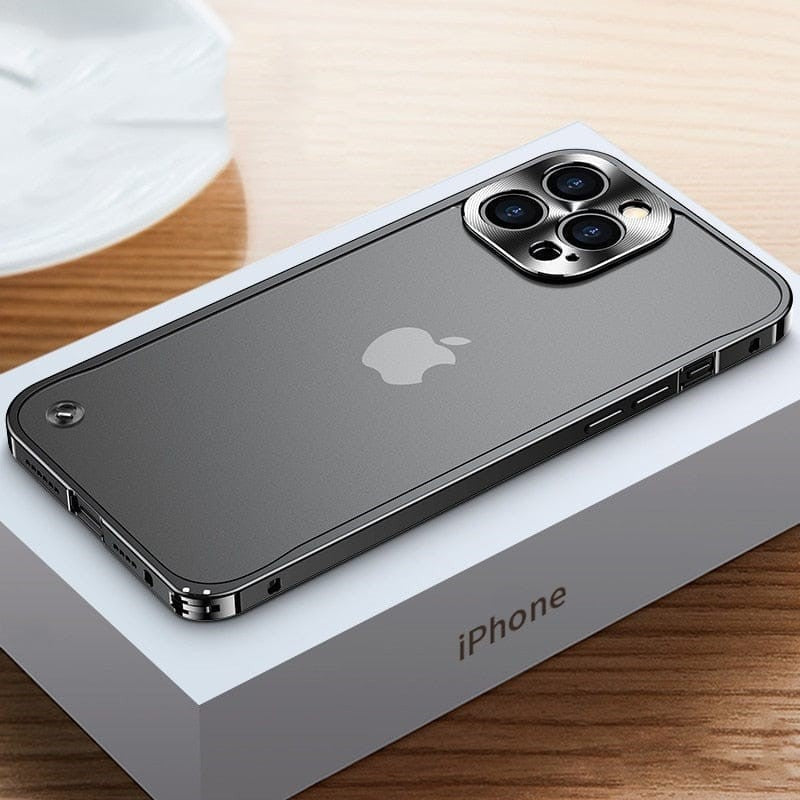 Cnc machined aluminium phone case - product photo 8