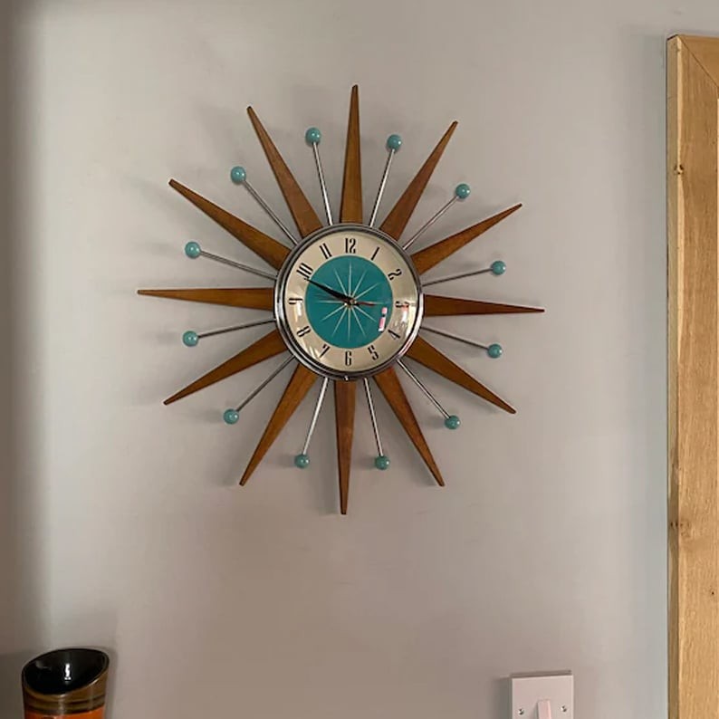 Handmade mid-century silent wall clock - product photo 5