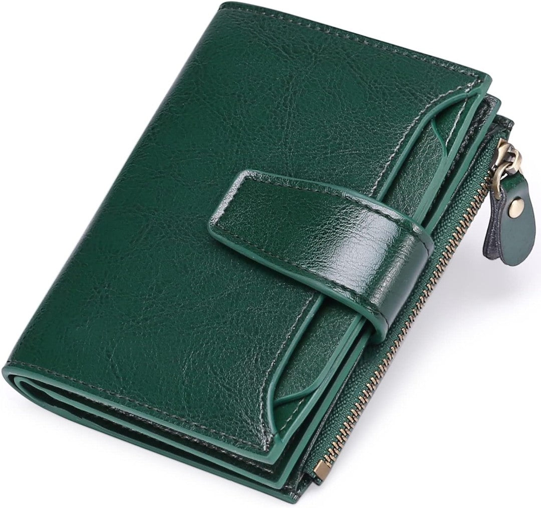 Compact leather RFID blocking wallet - product photo 20