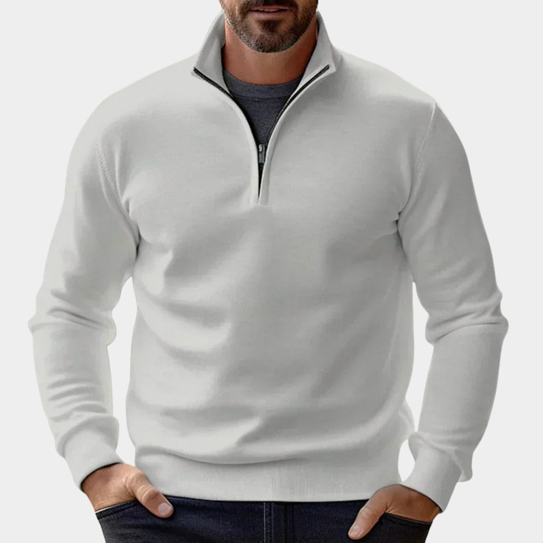 Man wearing the Maxim men's zip-up sweater, front view