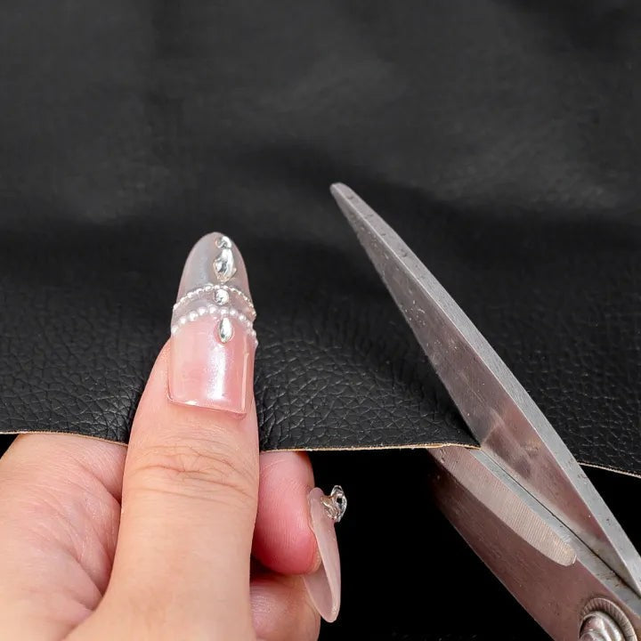 Self-adhesive trimmable leather repair patch - product photo 5
