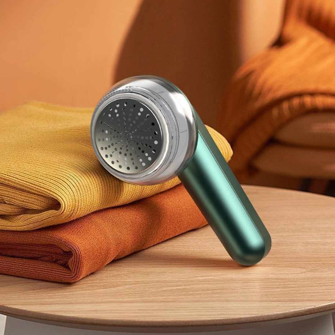 Rechargeable fabric shaver and lint remover - product photo 5