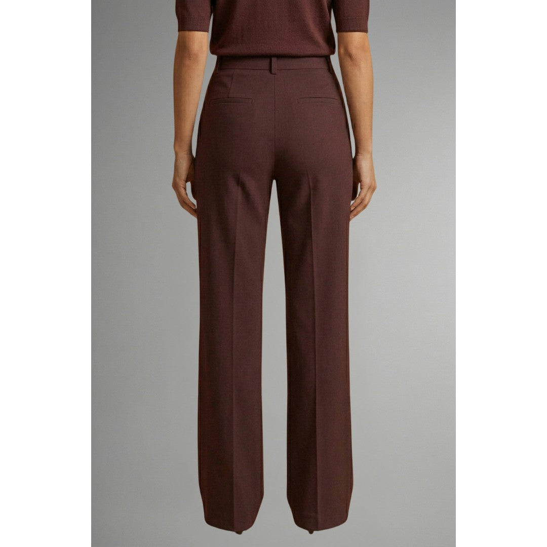 Woman wearing the Rafaela women's straight-leg pants, detail view
