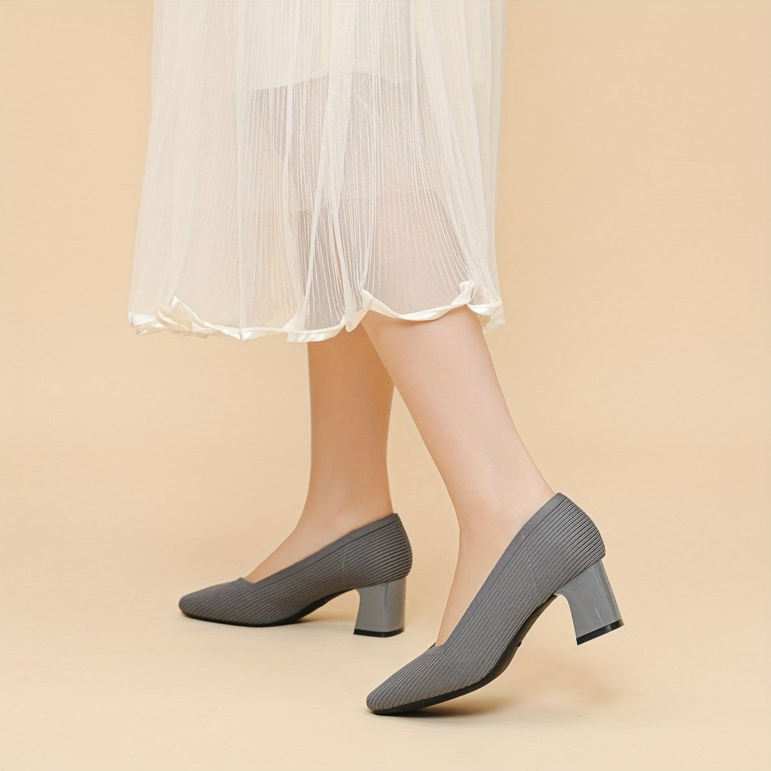 Woman wearing the Ryder women's pumps, 12 view