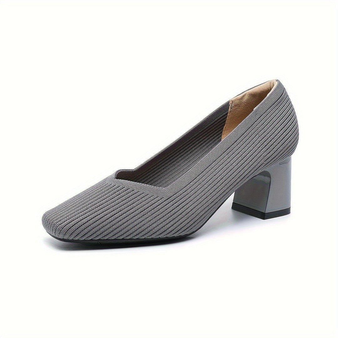 Woman wearing the Ryder women's pumps, 13 view