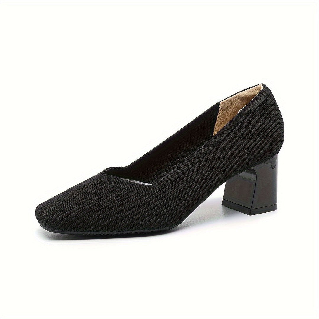 Woman wearing the Ryder women's pumps, front view