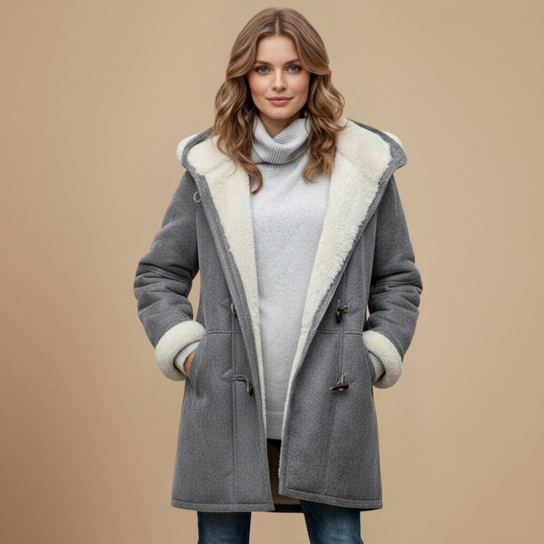 Woman wearing the Sabine women's jacket, front view