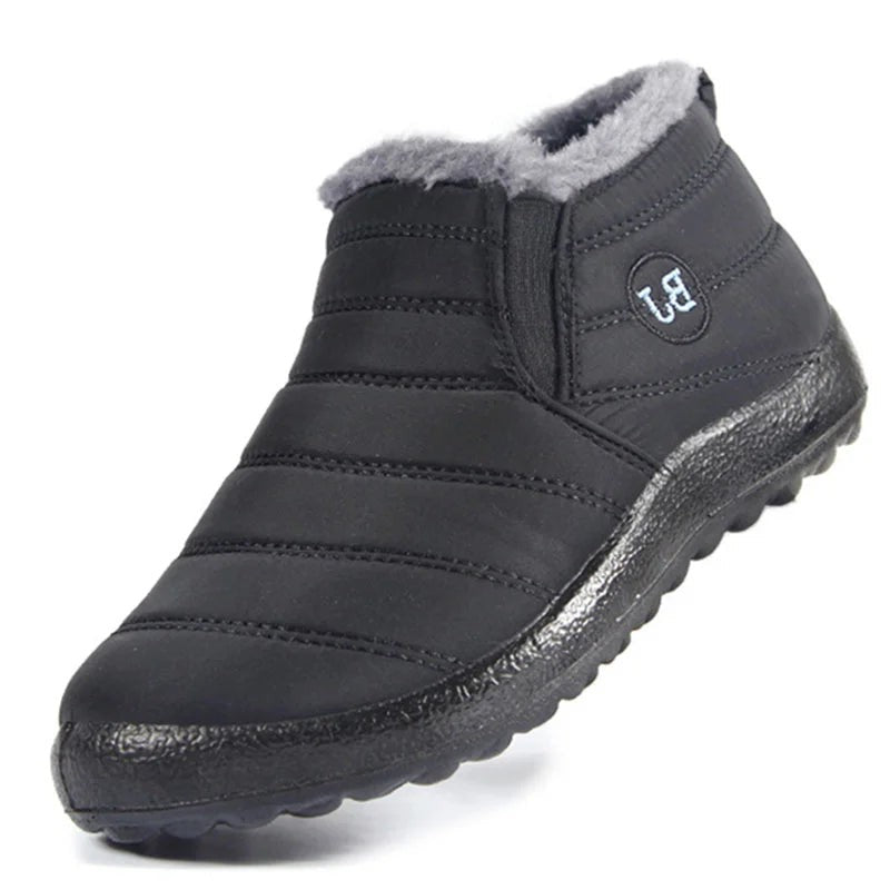Waterproof lined winter slip-on boots - product photo 5