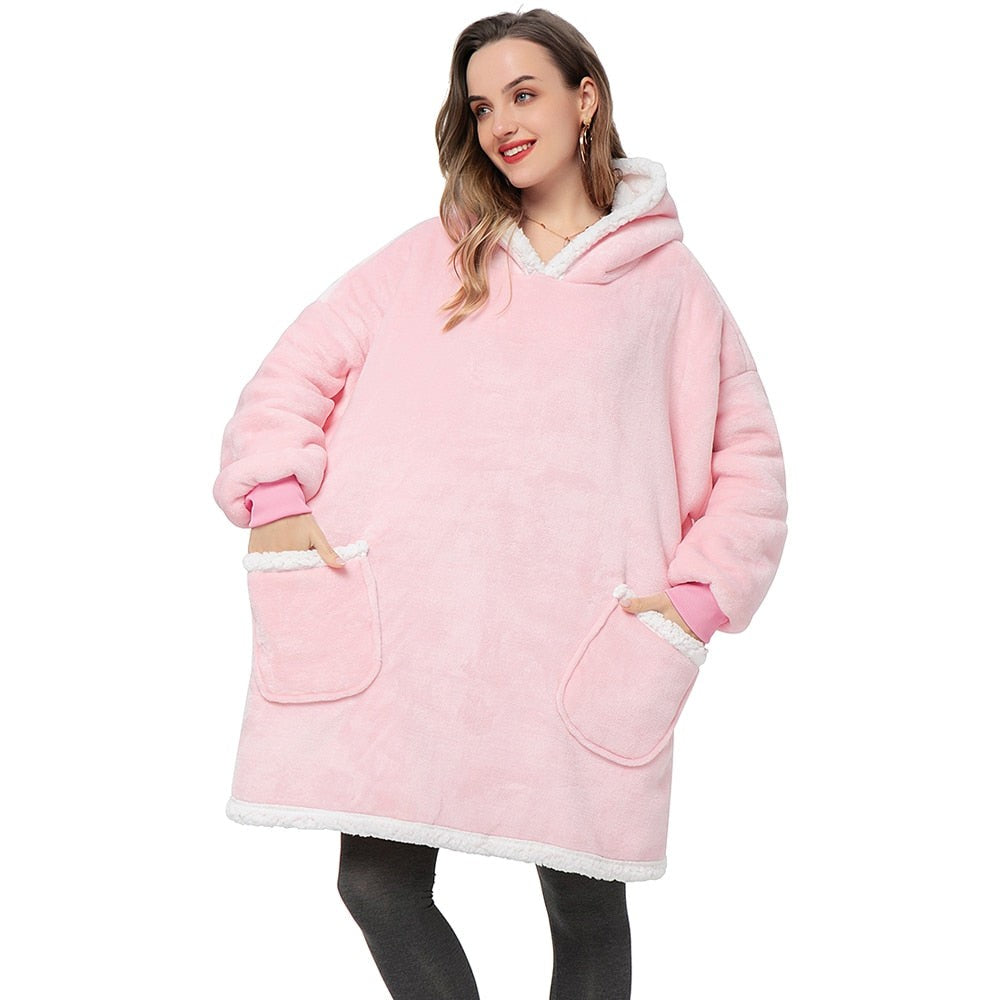 Oversized wearable fleece hoodie blanket - product photo 15