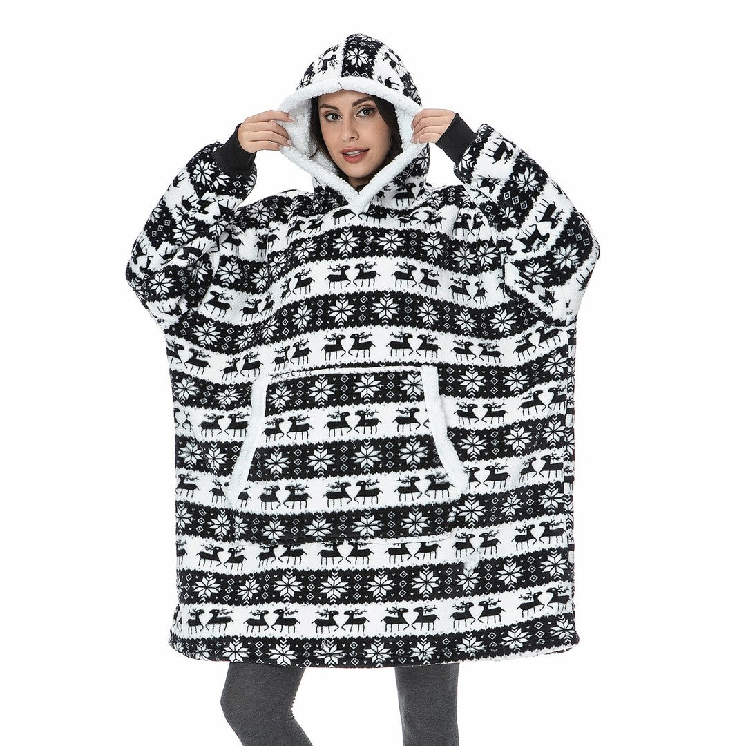 Oversized wearable fleece hoodie blanket - product photo 7