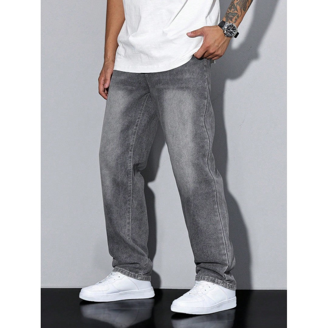 Man wearing the Soren men's solid-color denim jeans, 18 view