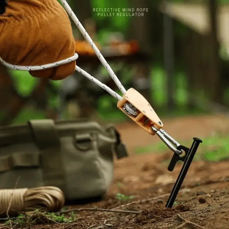 Reflective guy rope with pulley and steel carabiners - product photo 2