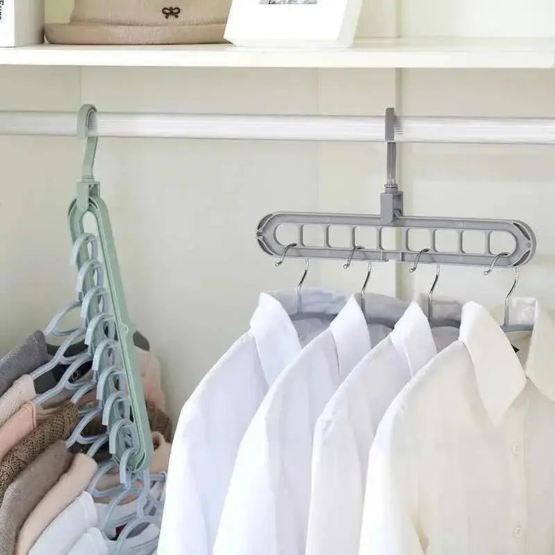 Space-saving closet organizer holding nine garments - product photo 4