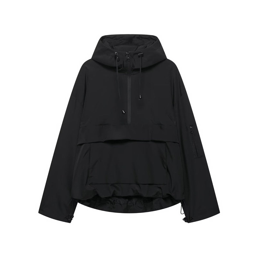 Man wearing the Tobias men's hooded jacket, detail view