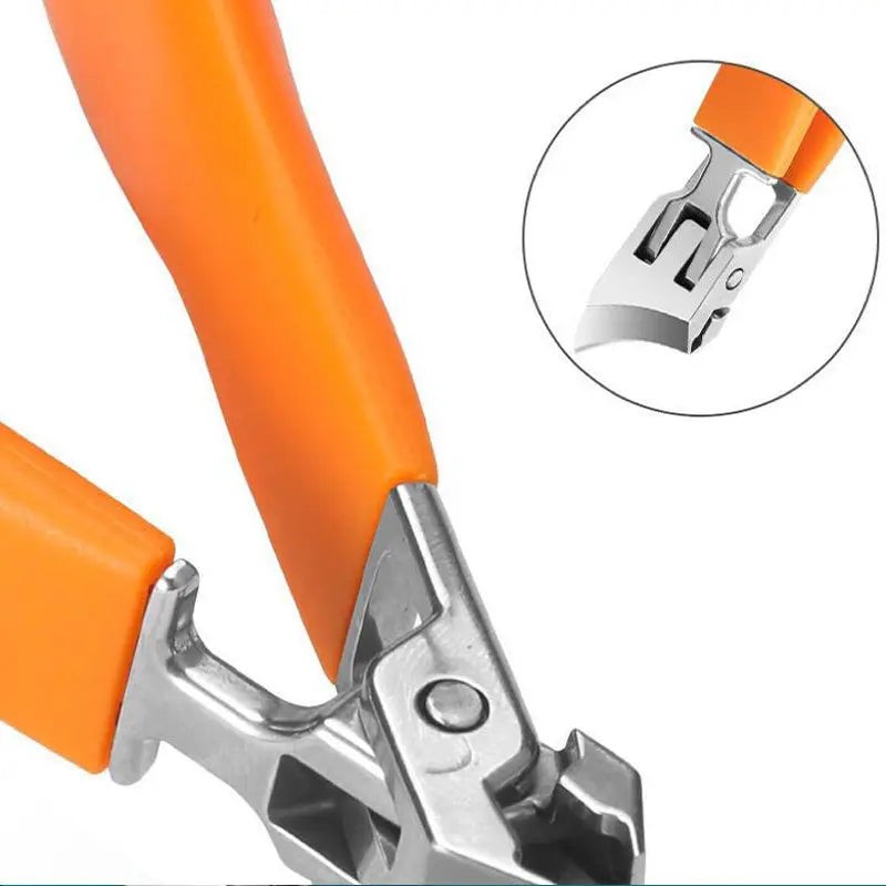 Wide-grip nail clippers with splash guard - product photo 4