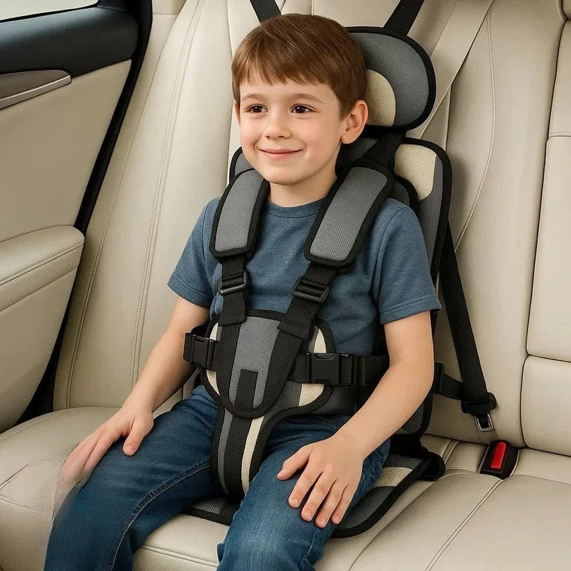 Foldable child travel seat with a five-point harness - product photo 14
