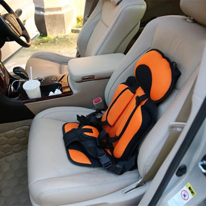 Foldable child travel seat with a five-point harness - product photo 16