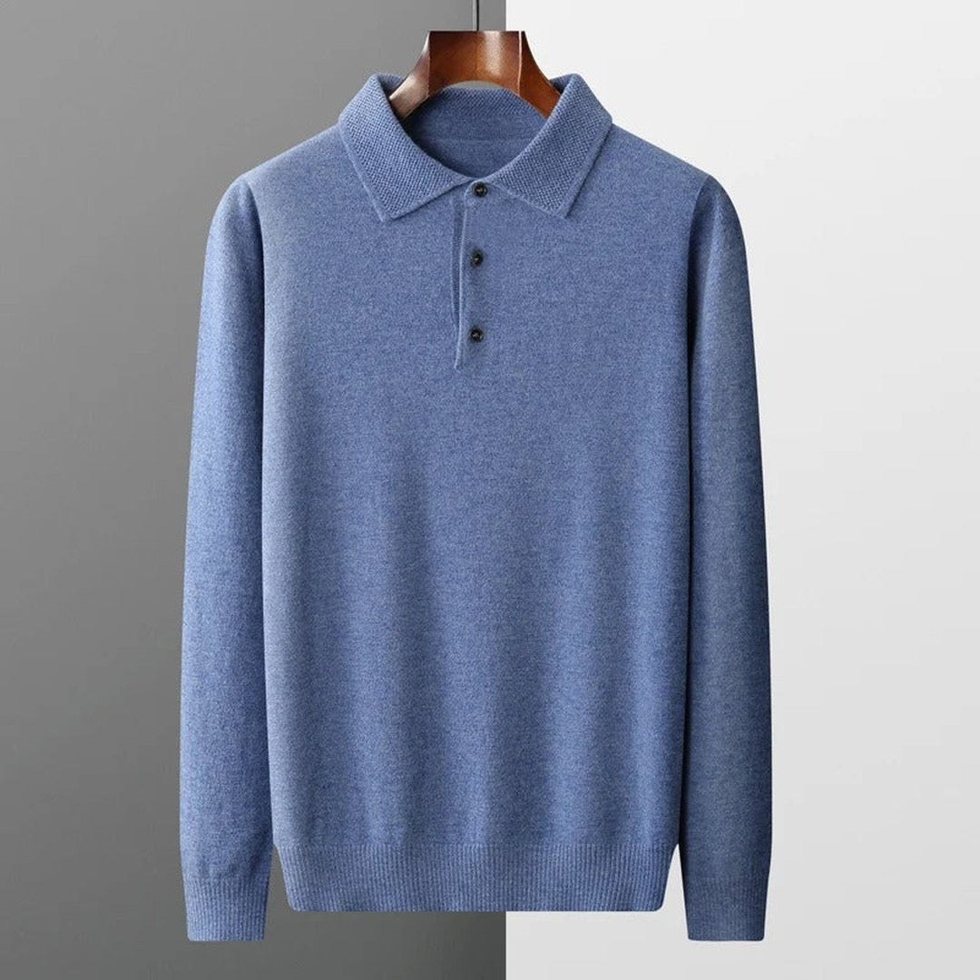 Man wearing the Yannick men's cashmere zip-up sweater, 12 view