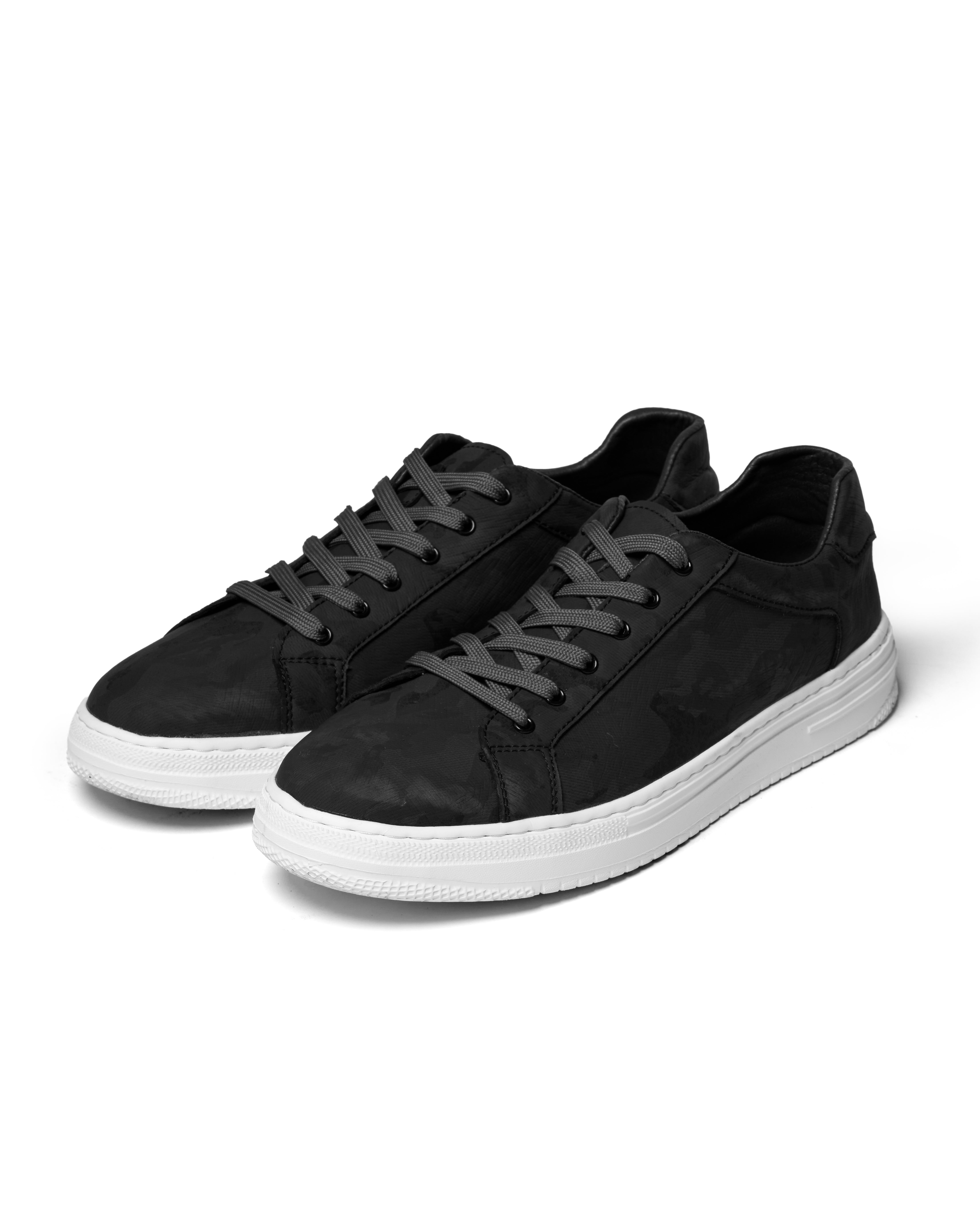 Noah | Men's Orthopedic Low Top Lace-Up Sneakers