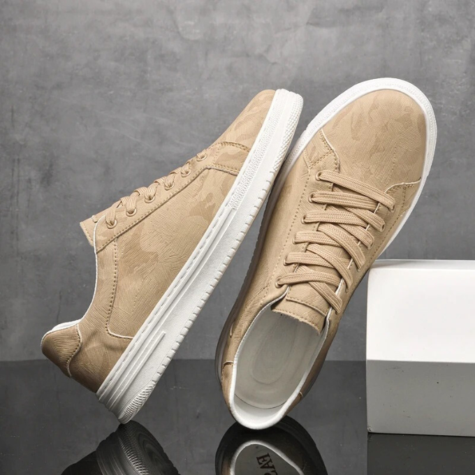 Noah | Men's Orthopedic Low Top Lace-Up Sneakers