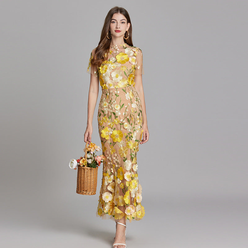 Elora | Women's Floral Applique Evening Gown