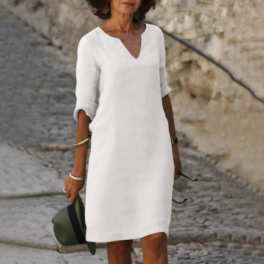 Lila | Women's V-Neck Three Quarter Sleeve Shift Dress