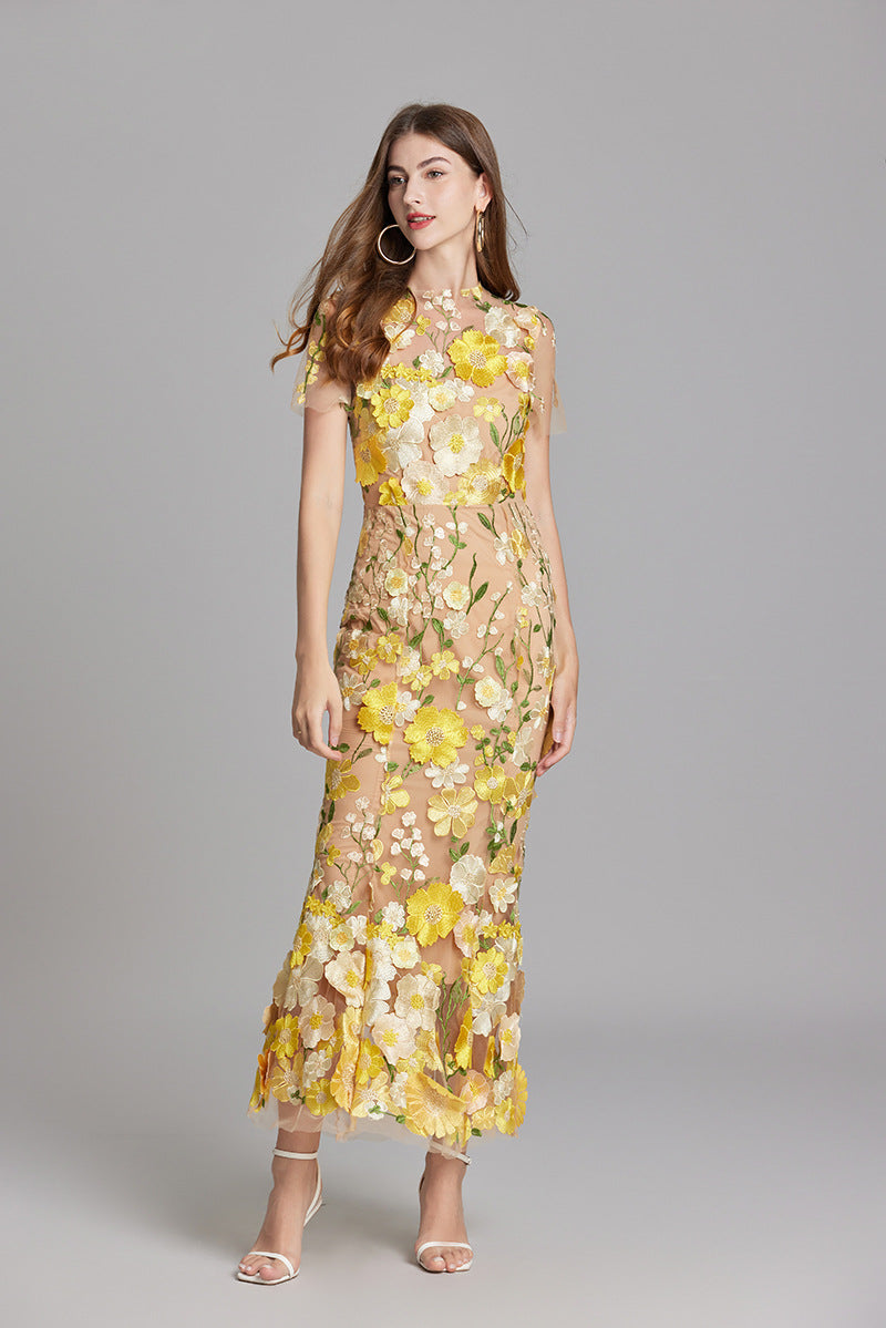 Elora | Women's Floral Applique Evening Gown