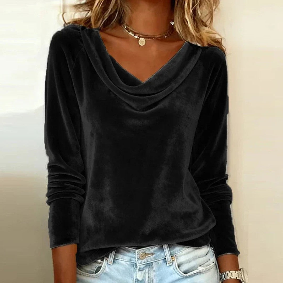 Woman wearing the Aaliyah women's chic blouse, detail view