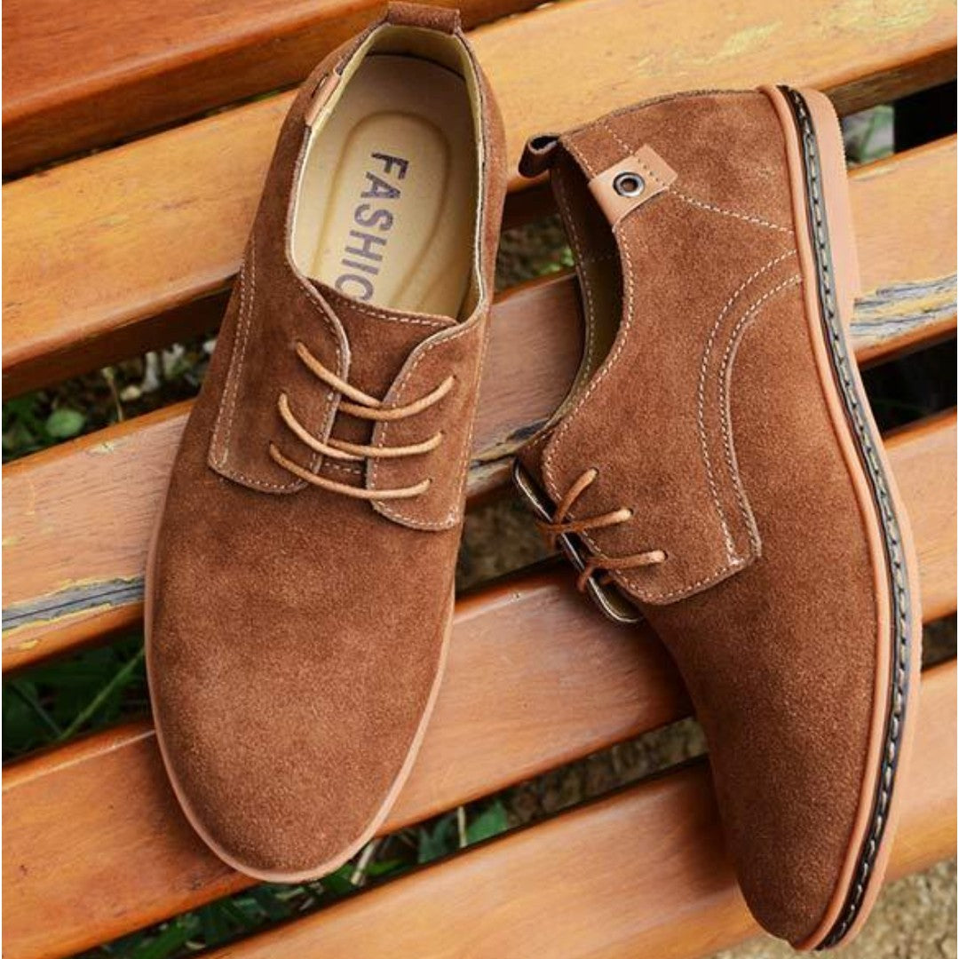 Man wearing the Ambrose men's shoes, 7 view