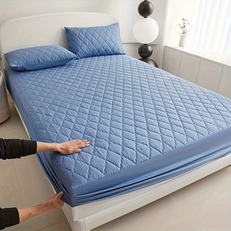 Quilted waterproof mattress protector - product photo 12