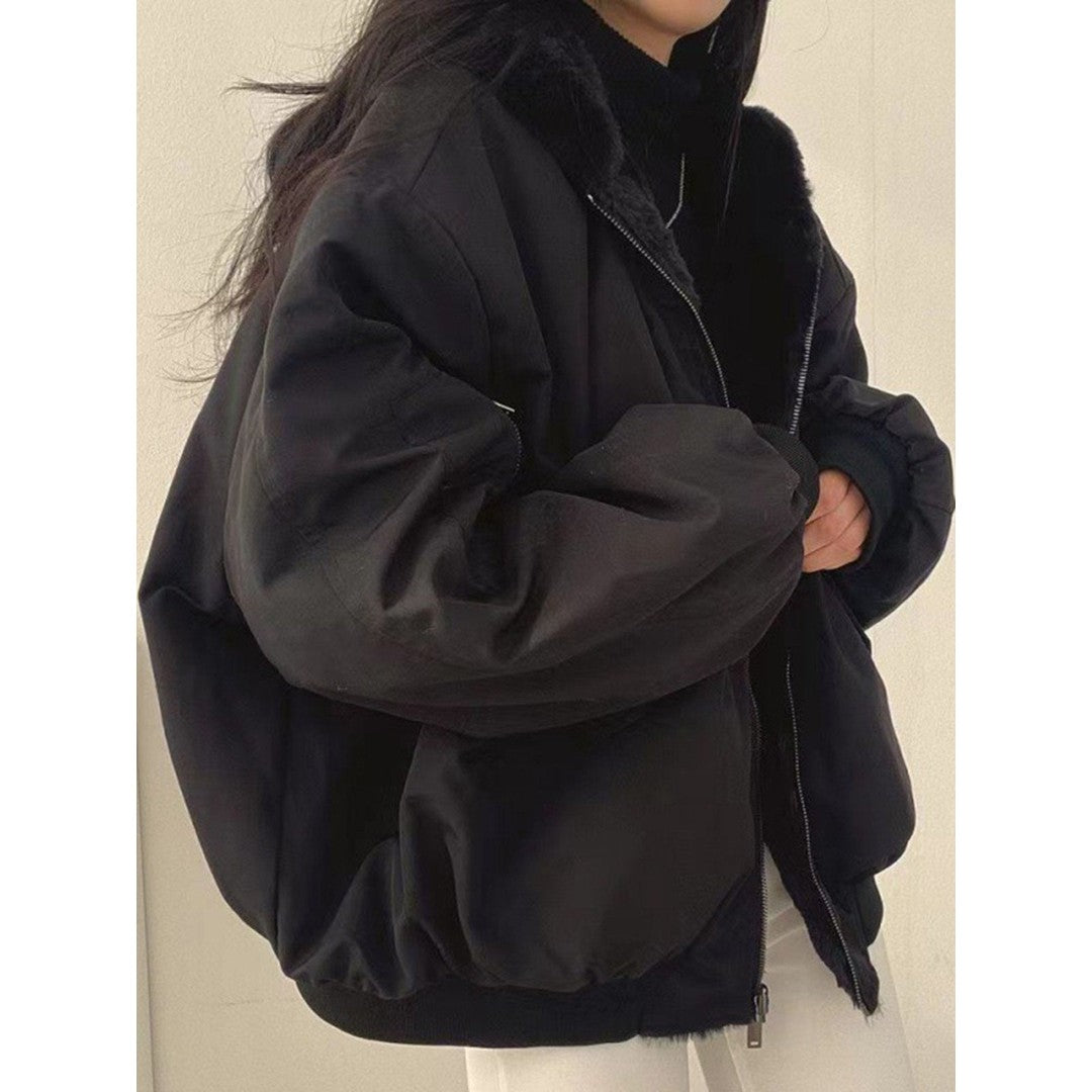 Woman wearing the Bexley women's fleece hoodie, back view
